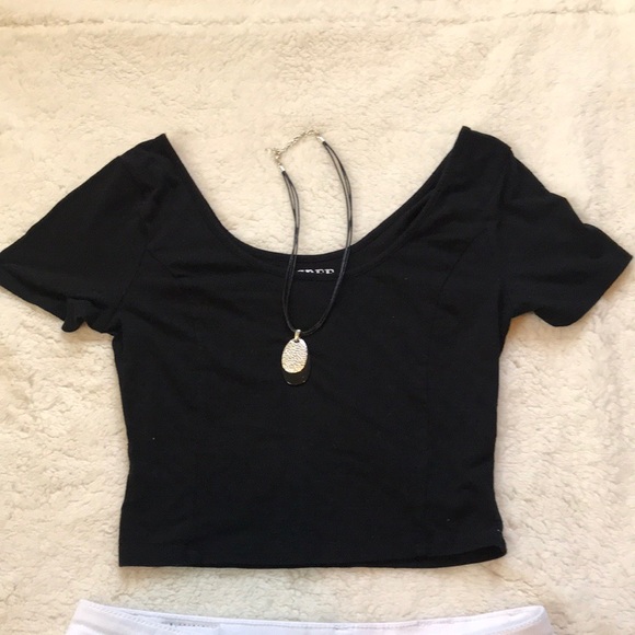 American Eagle Hi-Rise jeans and SOLD the crop top - Picture 4 of 6